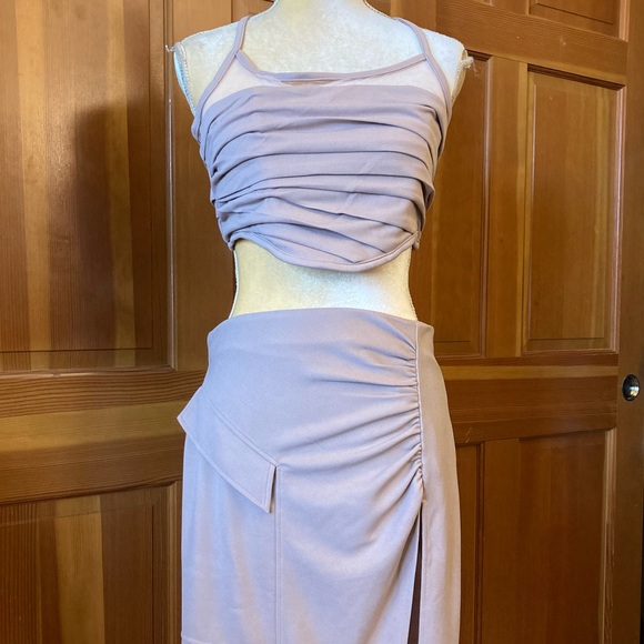 Ruched Crop Cami Top & Split Skirt Set. - Picture 2 of 15